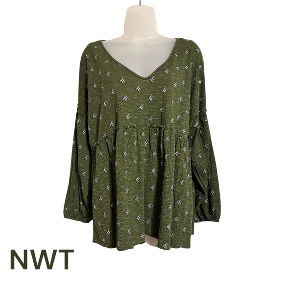 Wonderly Tops - NWT #FALL2025🍁 Olive Patterned Top XLARGE #CL